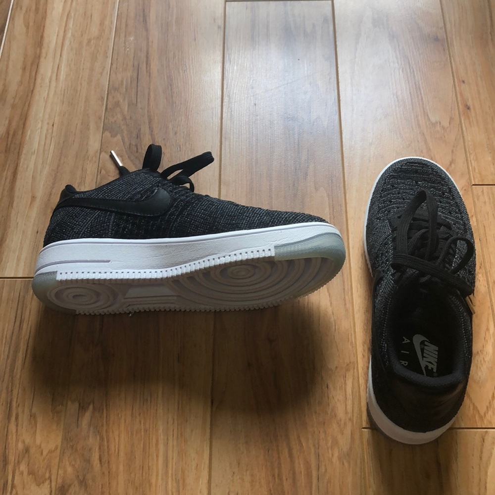 Nike Air Force 1 Flyknit 2.0 in black